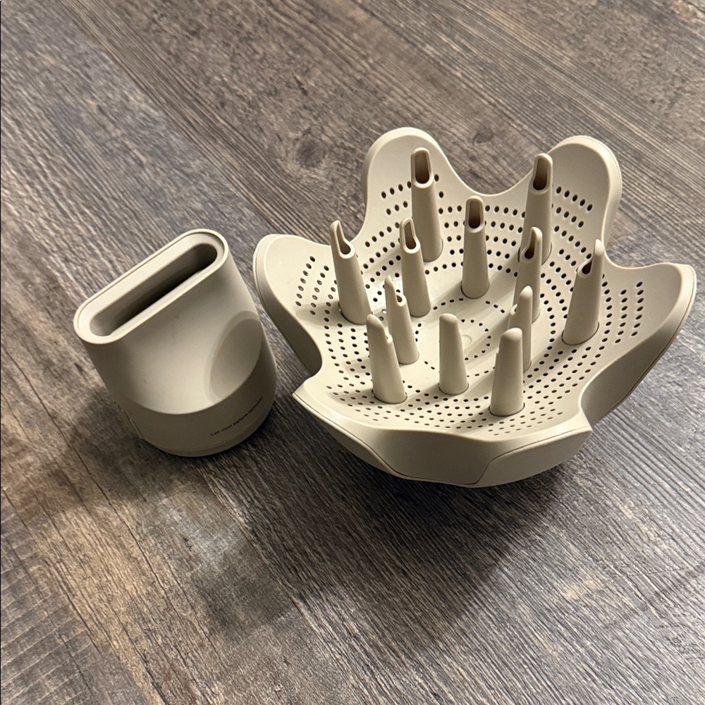 SHARK Beige Hair Dryer Diffuser Attachment